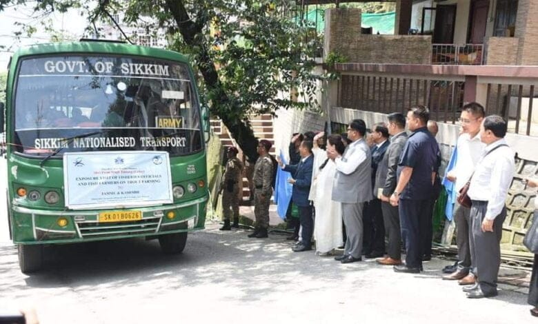 25 Fish farmers of Sikkim leaves for Jammu Kashmir for exposure trip 1 FB IMG 1652879258241 Sikkim Breaking News | Trending News