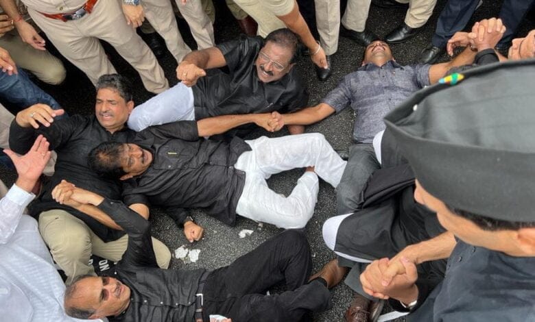 Congress holds massive nationwide protests; Rahul Gandhi and Priyanka Gandhi Vadra detained 1 WhatsApp Image 2022 08 05 at 1.59.00 PM Sikkim Breaking News | Trending News