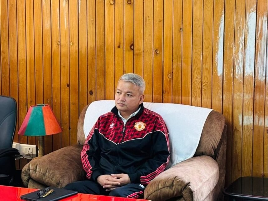 EDUCATION MINISTER RAJU BASNET CHAIRS MEETING WITH VIKRAMSHILA EDUCATION RESOURCE SOCIETY ON STRENGTHENING ENGLISH LANGUAGE TEACHING IN SIKKIM GOVERNMENT SCHOOLS