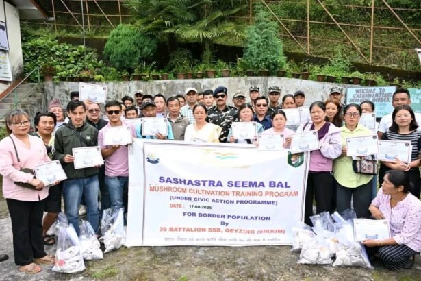 Training & Demonstrations on Oyster Mushroom Cultivation Held for Border Populations under Civic Action Programme